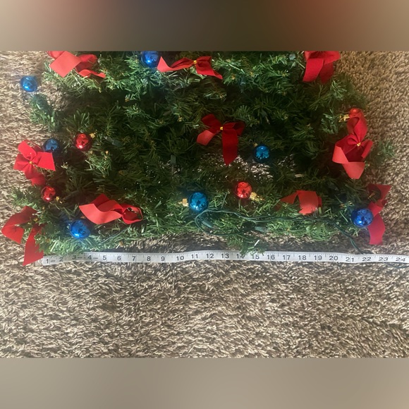 Decorative Christmas Tree - Picture 5 of 5